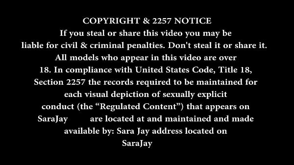 Hot Cougar Sara Jay Dildo Fucks In The Shower After Workout!