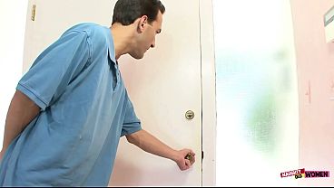 Christmas slut Sheila Marie gets a pussy full of cum after fucking a hung guy