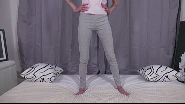 Gangbang DP 4 on 1 Goldie Small and Cum in Mouth